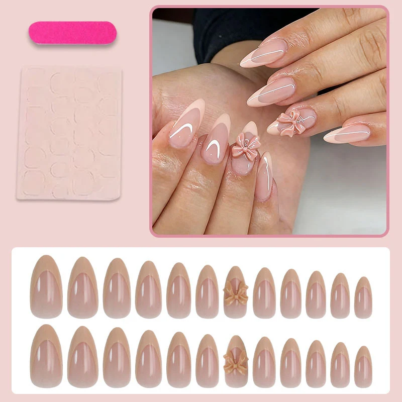 Kunstnagelset mit eleganten Spitzen und romantischen Schleifenverzierungen Brehn