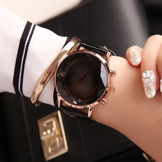 Skanto | Schwarze Luxus Diamant Damenuhr aus echtem Leder