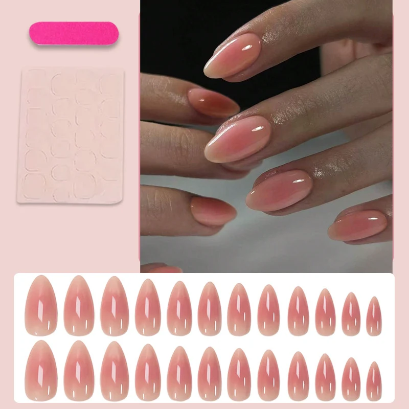 Kunstnagelset mit eleganten Nude-Ombre Effekten Brehn