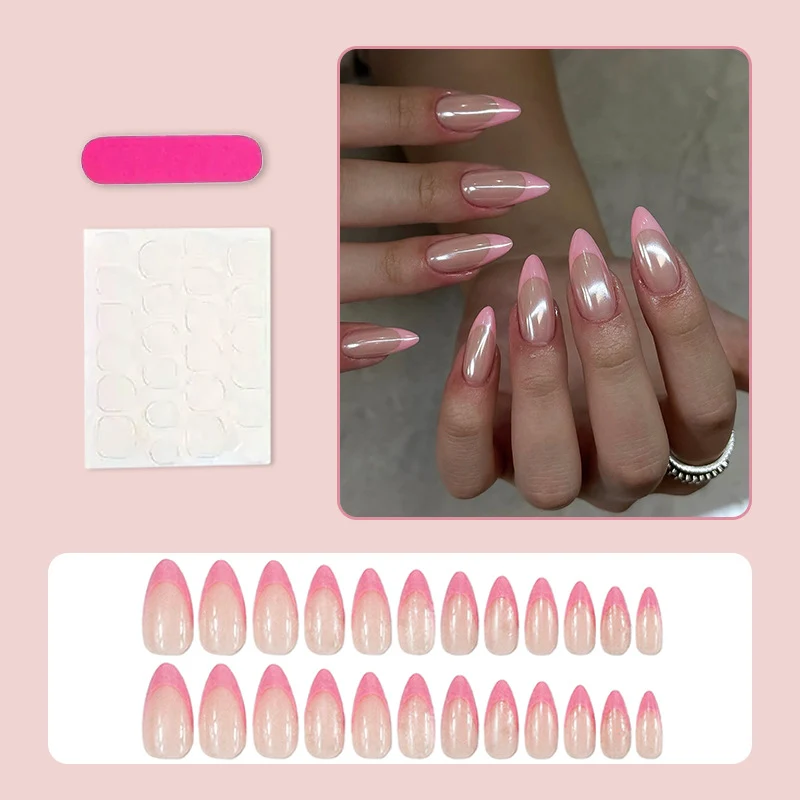 Kunstnagelset mit eleganten spitzen Formen und glänzenden Akzenten Brehn