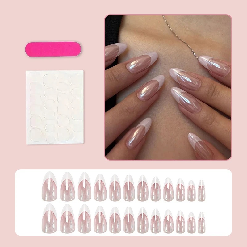 Kunstnagelset mit eleganten spitzen Formen und glänzenden Akzenten Brehn