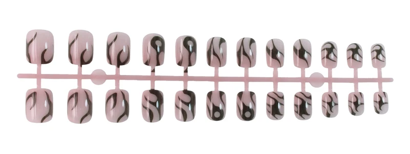 Kunstnagelset mit elegantem Schwarz-Weiß-Design Brehn