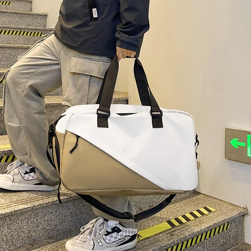 Sportliche Reisetasche für Damen mit ergonomischem Tragesystem Skanto