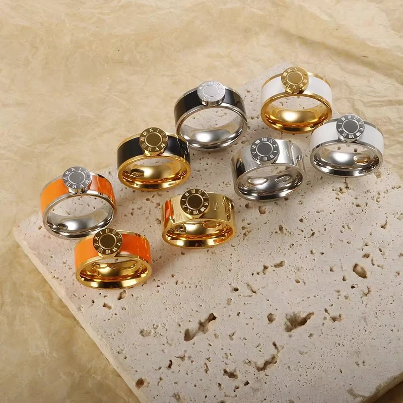 Skanto | Klassische Armbänder und Ringe mit römischen Ziffern