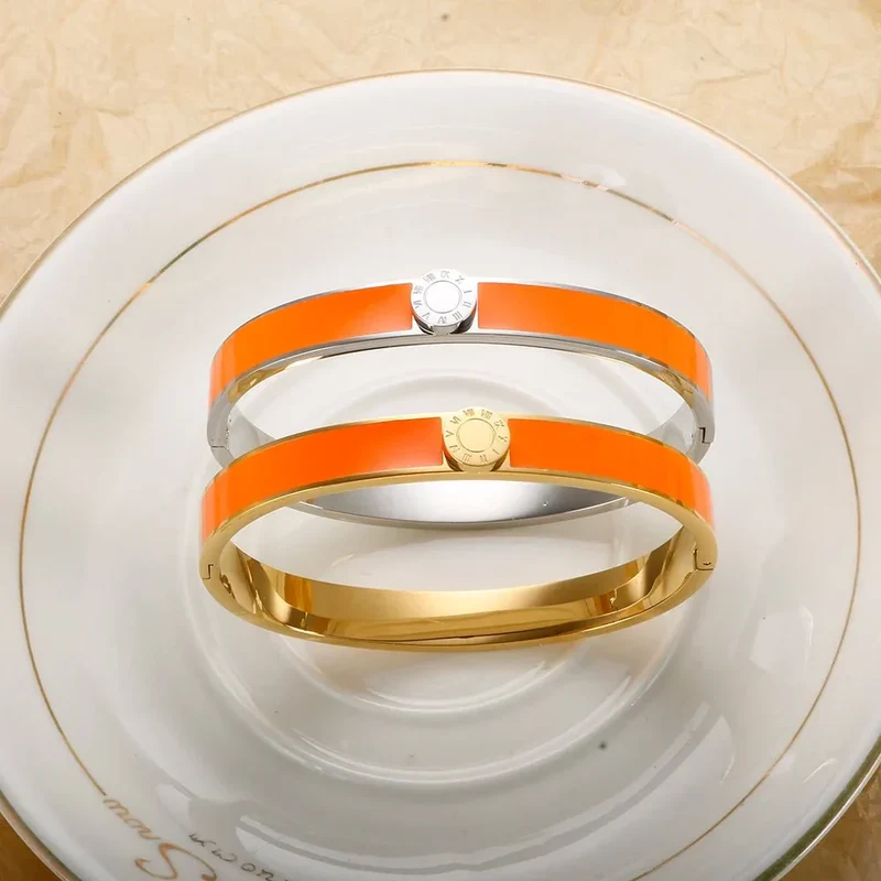 Skanto | Klassische Armbänder und Ringe mit römischen Ziffern