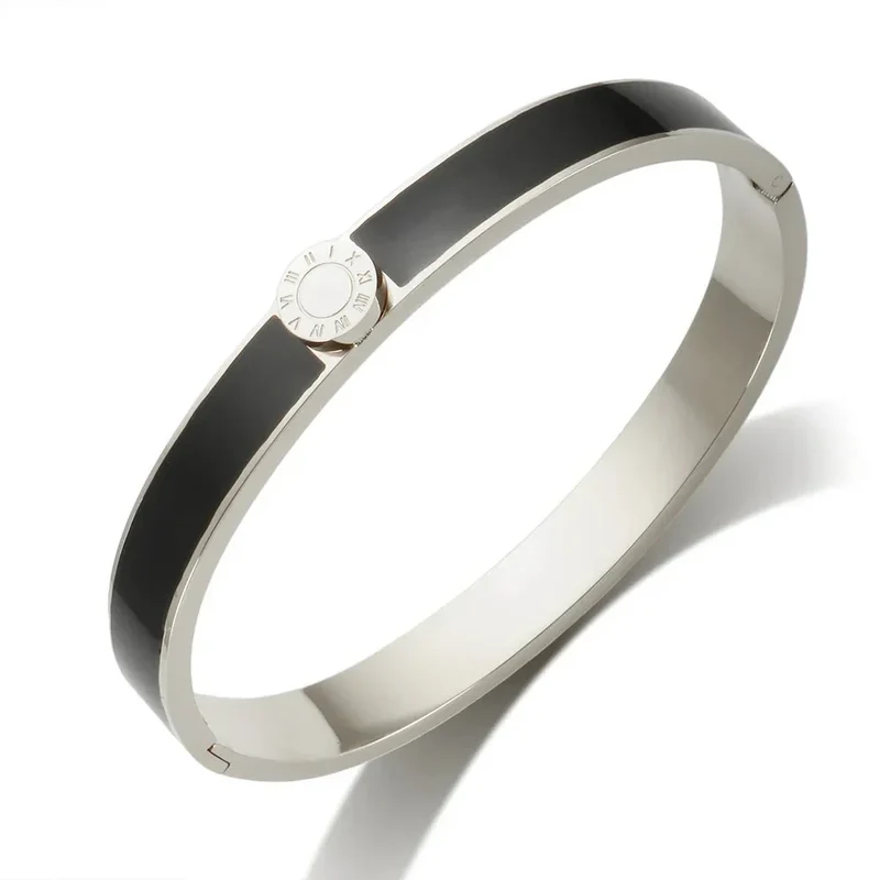 Skanto | Klassische Armbänder und Ringe mit römischen Ziffern