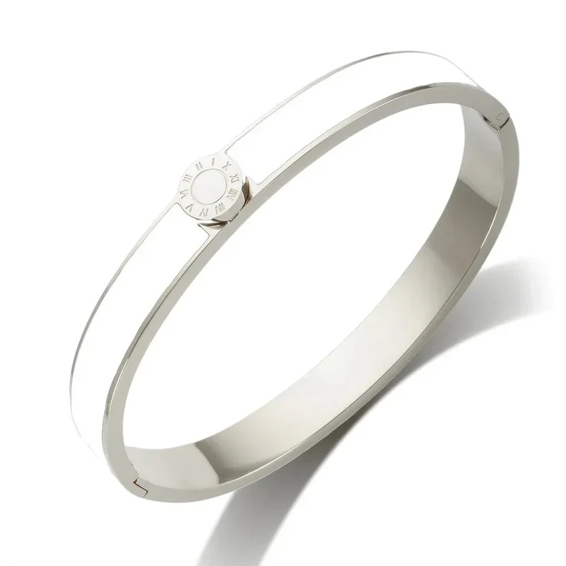 Skanto | Klassische Armbänder und Ringe mit römischen Ziffern