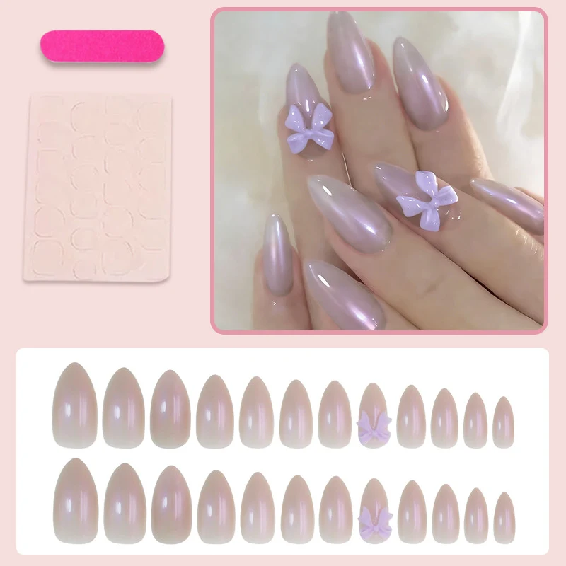 Kunstnagelset mit eleganten Schleifchen und sanftem Design Brehn