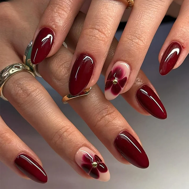 Kunstnagel Set mit eleganten Schleifen und Glamourösem Akzent Brehn