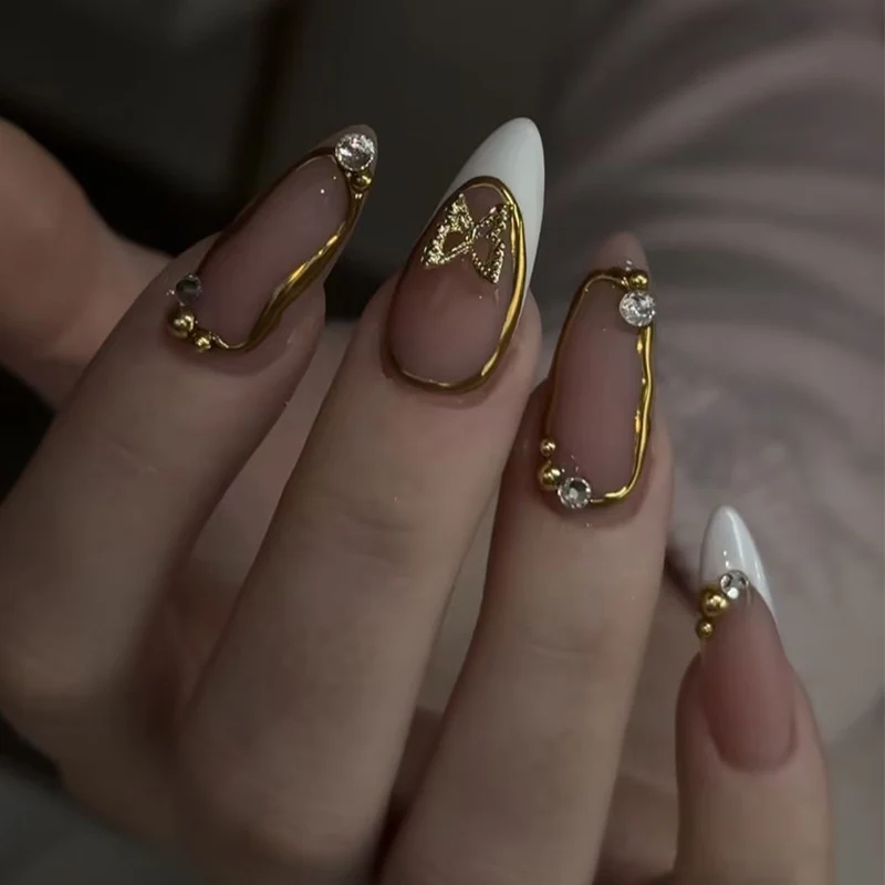 Kunstnagel Set mit eleganten Schleifen und Glamourösem Akzent Brehn