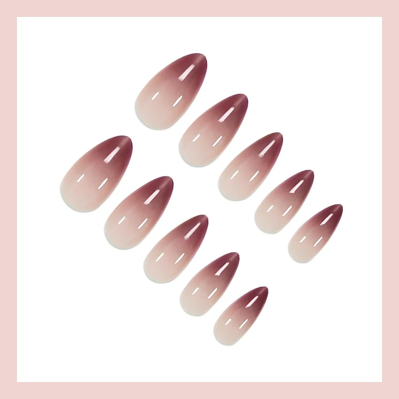 Kunstnagelset in stilvollem Ombre-Design Brehn