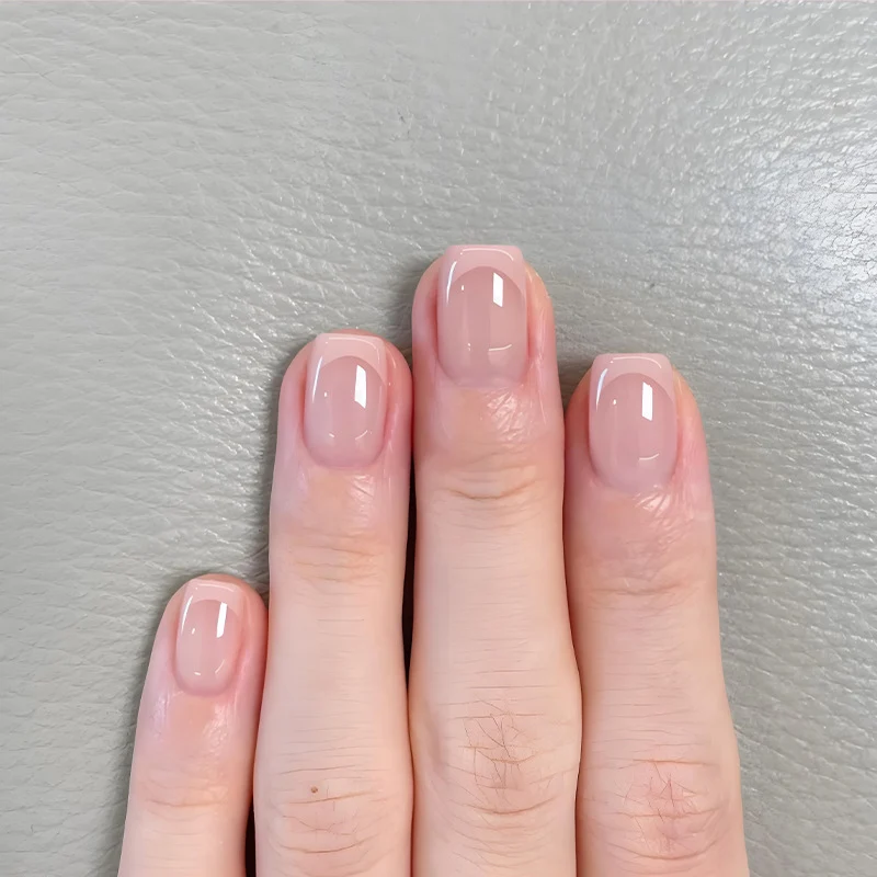 Kunstnagelset in eleganter Ombré-Optik Brehn