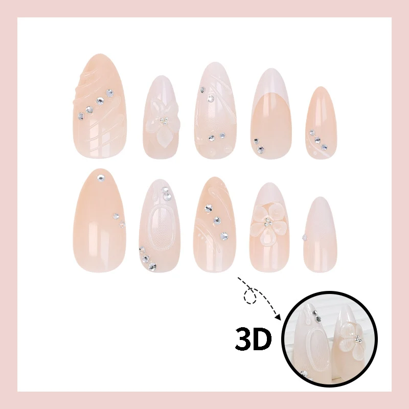 Kunstnagelset mit eleganten Blumen- und Glitzerdetails Brehn