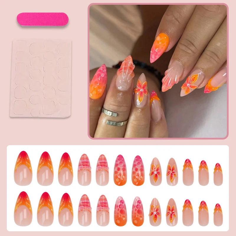 Kunstnagelset mit eleganten Blumen- und Farbverlauf-Designs Brehn