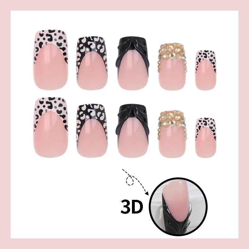 Kunstnägel mit luxuriösen 3D-Verzierungen und glamourösen Akzenten Brehn