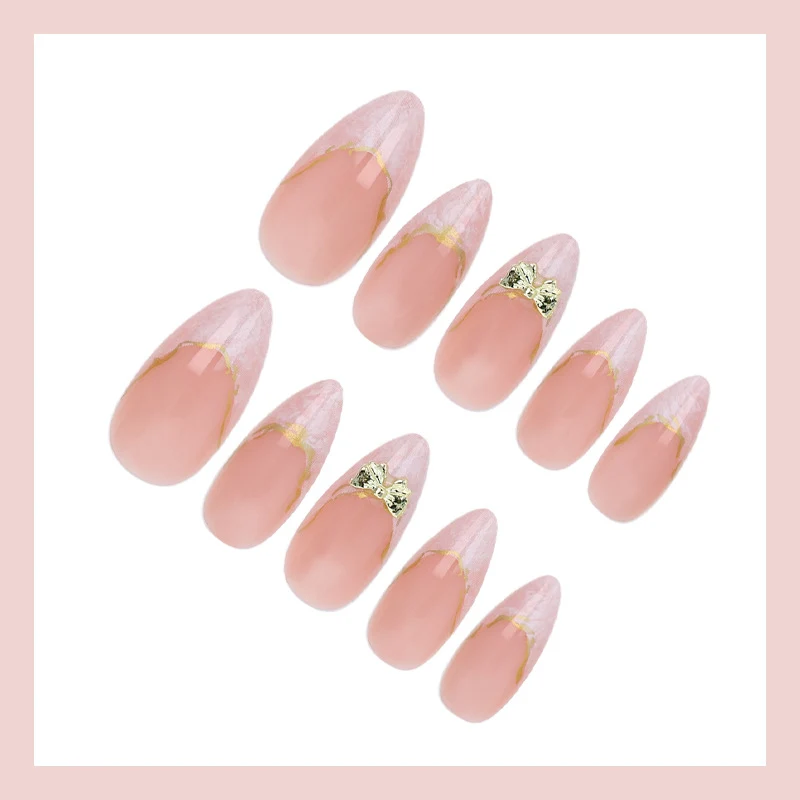 Elegante Nagelkunst Brehn