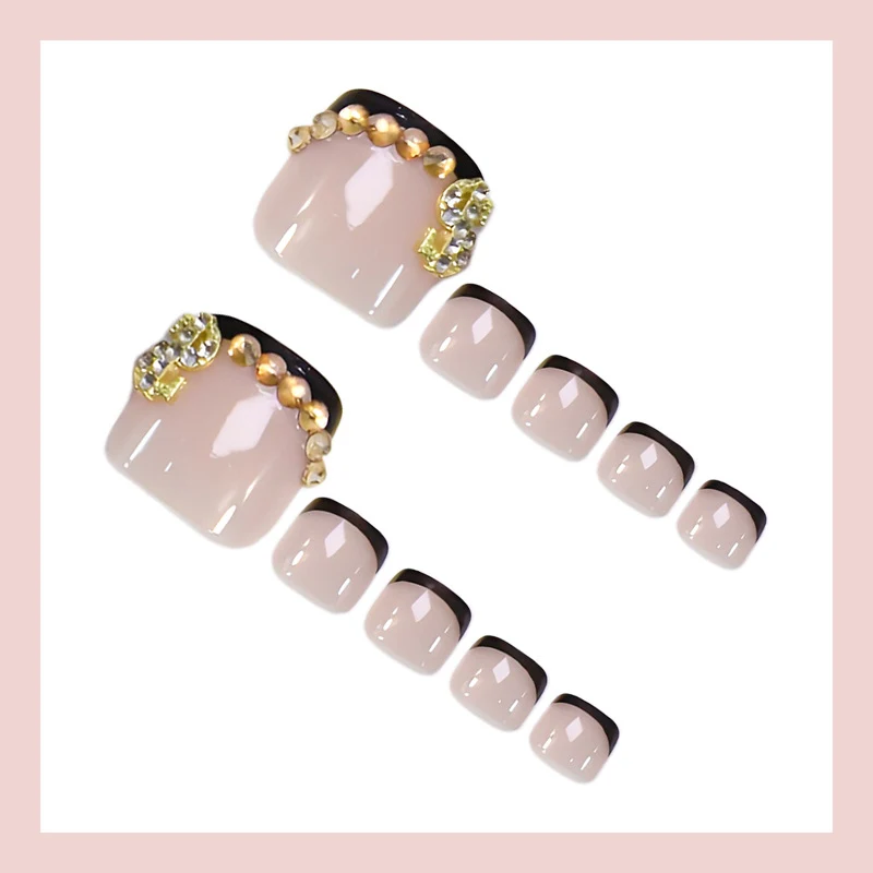 Fußnagelkunstset mit eleganten Verzierungen Brehn