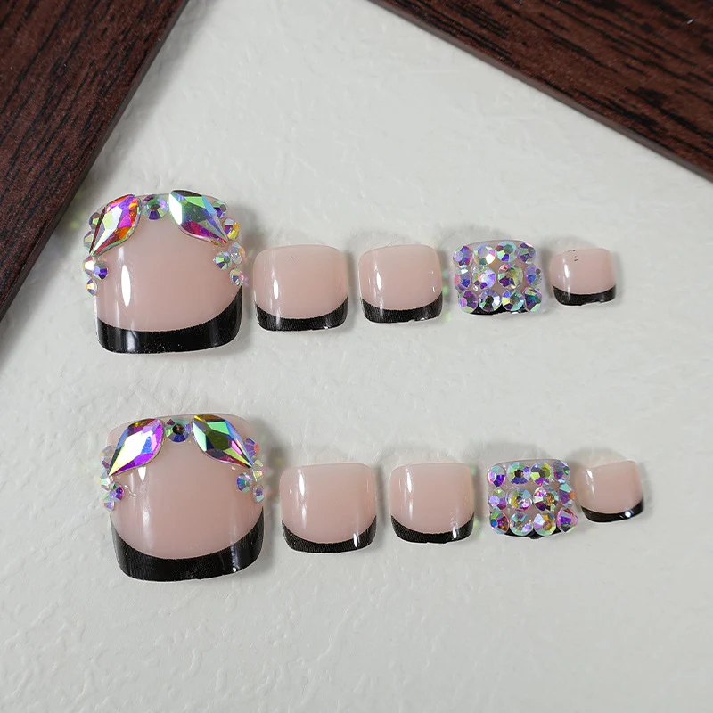 Fußnagel Kunstset mit glamourösen Strass- und eleganten Farbverläufen Brehn