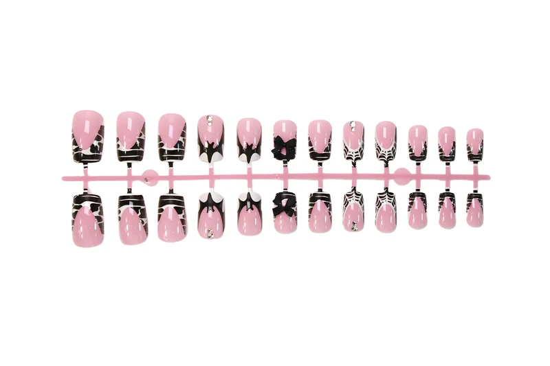Halloween Kunstnagelset mit verspieltem Spinnen-Design Brehn