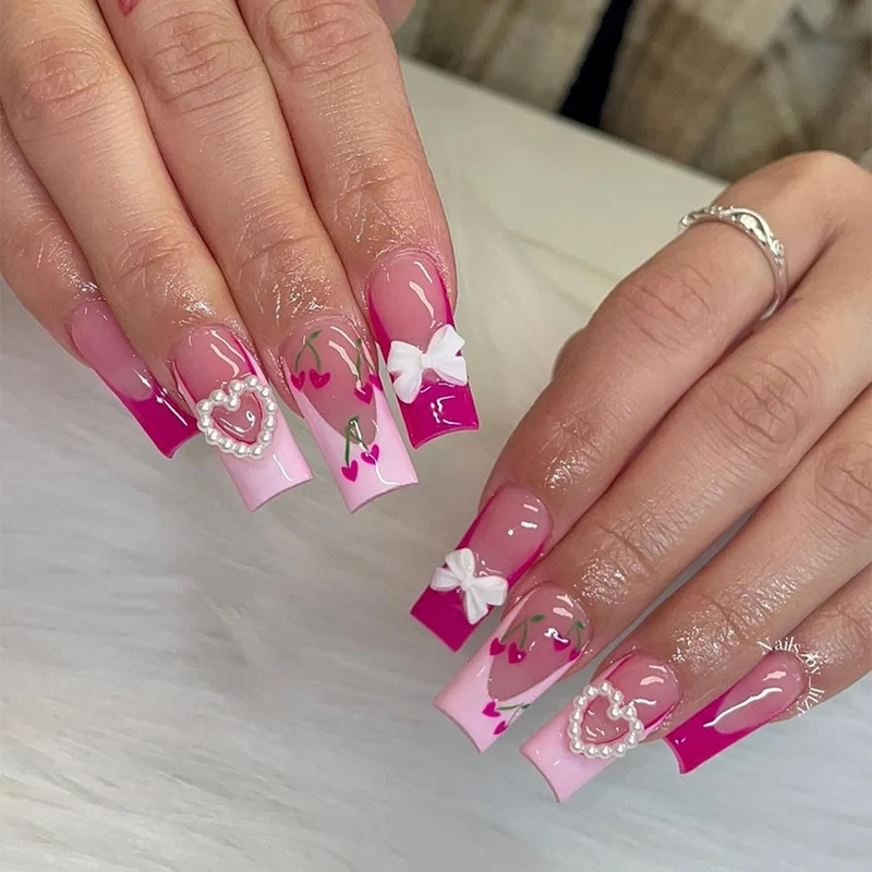 Falsche Nägel Set mit romantischen Designs Brehn