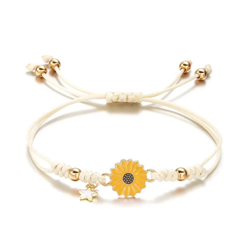 Skanto | Geflochtenes feminines Blumen-Stern-Armband