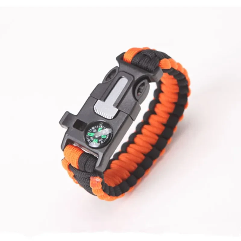 15-in-1 Survival Paracord Armband | Skanto