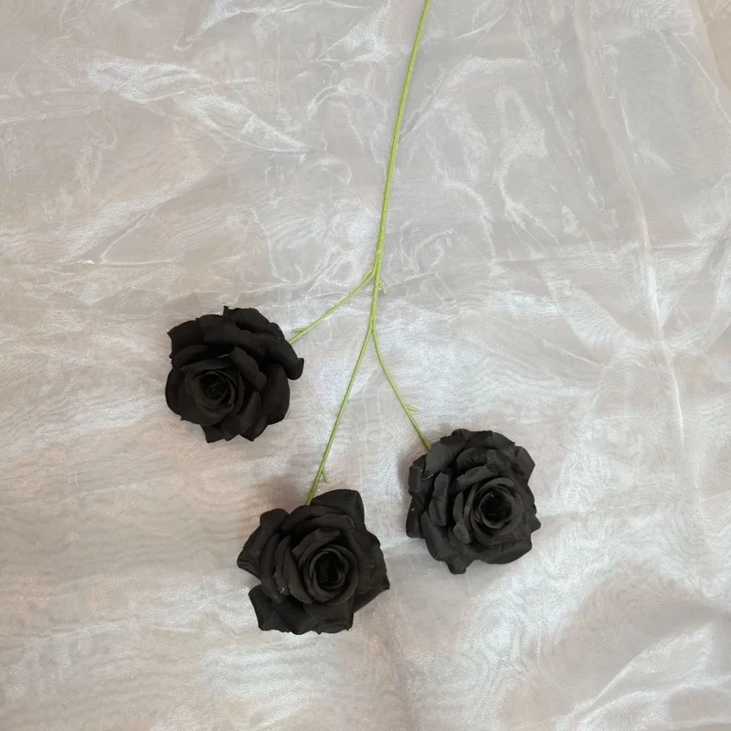 Lebensechter künstlicher Rosenstielstrauß