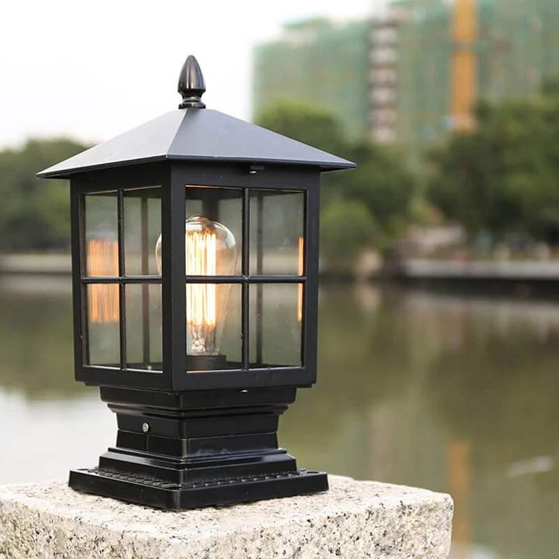 Europäische Outdoor-Säulenleuchte, wasserdicht, rostfrei, Terrassenlampe mit einer Lichtquelle