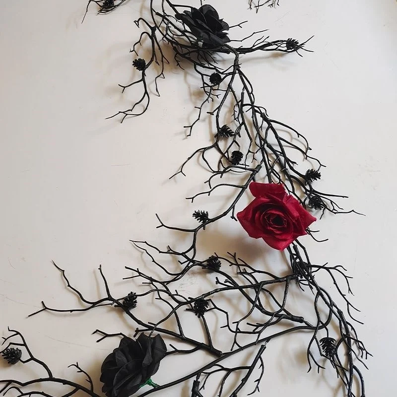 Gothic Floral Vine Dekor