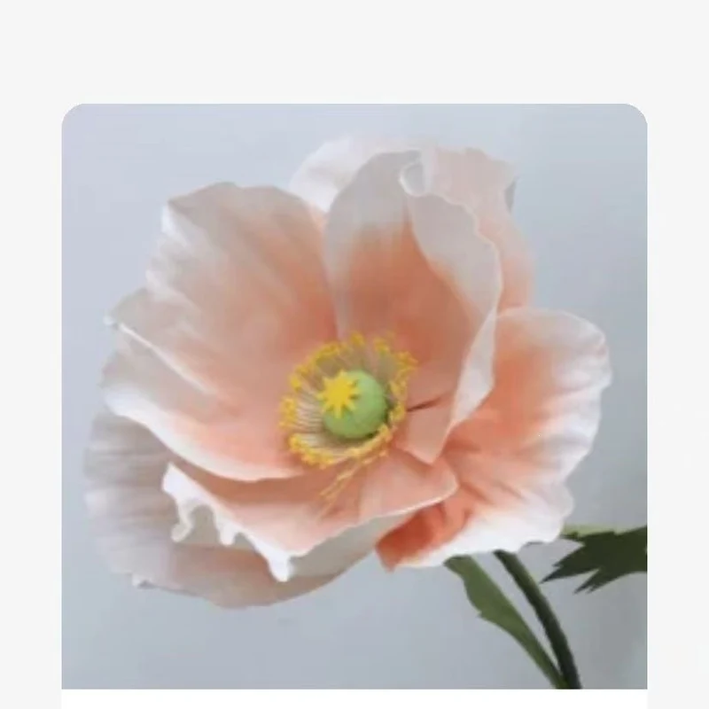 Elegante große Papierblumenanordnung