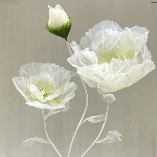 Dekorative transparente florale Skulptur
