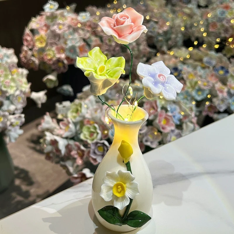 Dekorativer Keramikk Blumen Vase