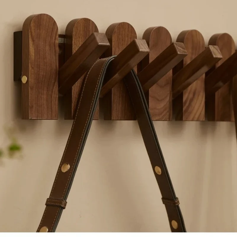 Skanto | Wandgarderobe Klaviertasten-Design