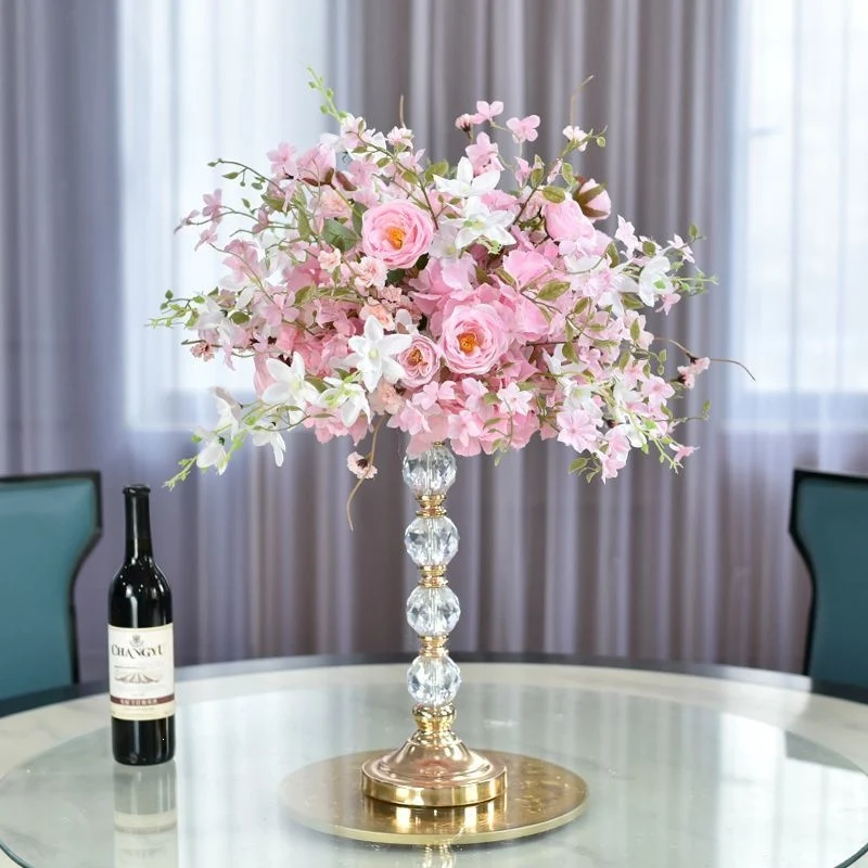 Eleganter Kristallkerzenhalter