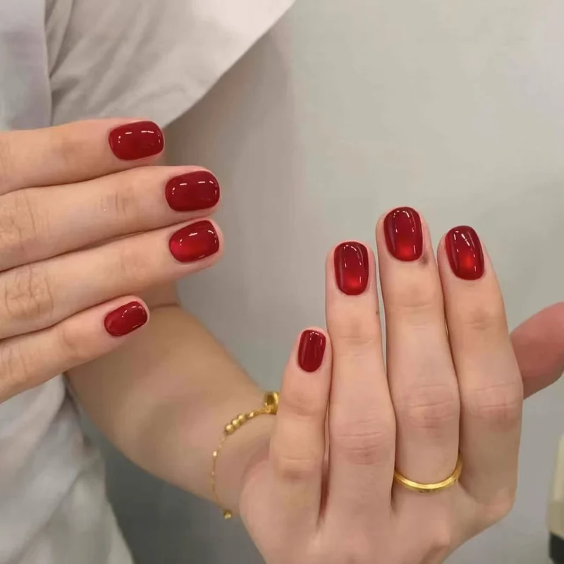 Glänzende Gel-Nagelverlängerungen Brehn