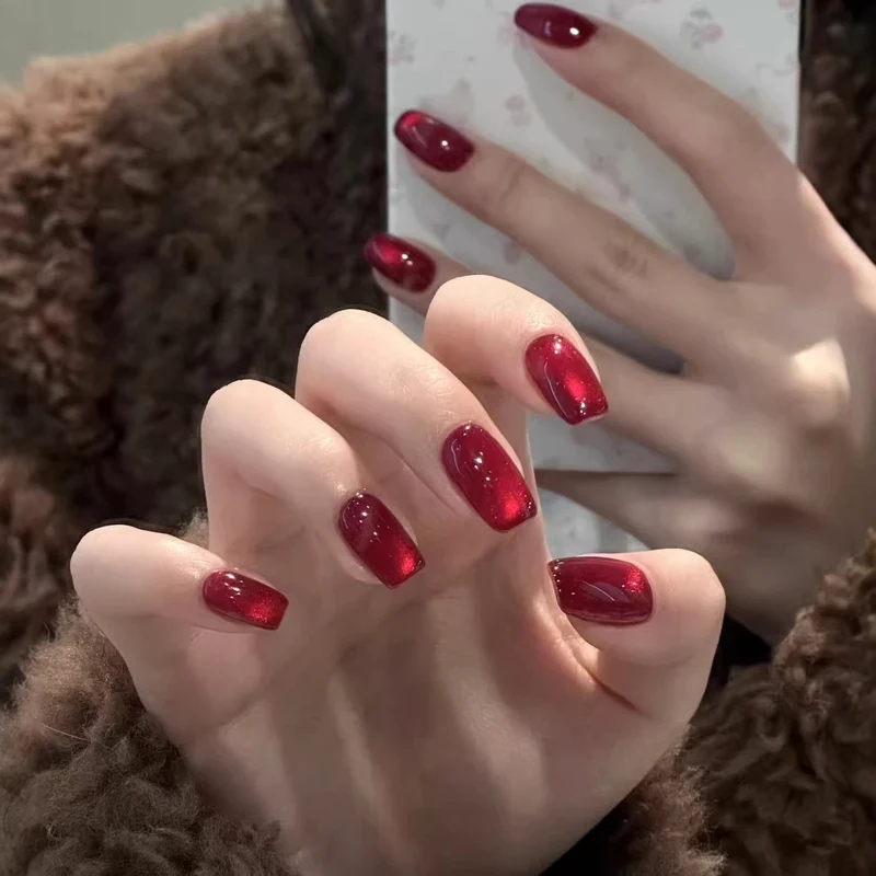 Glänzende Gel-Nagelverlängerungen Brehn