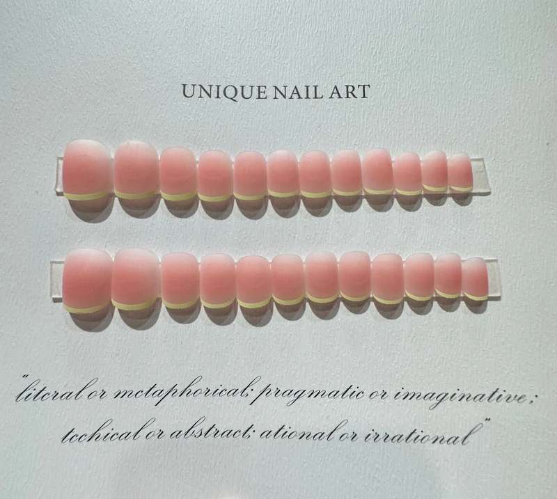 Press-On Nail Set Brehn