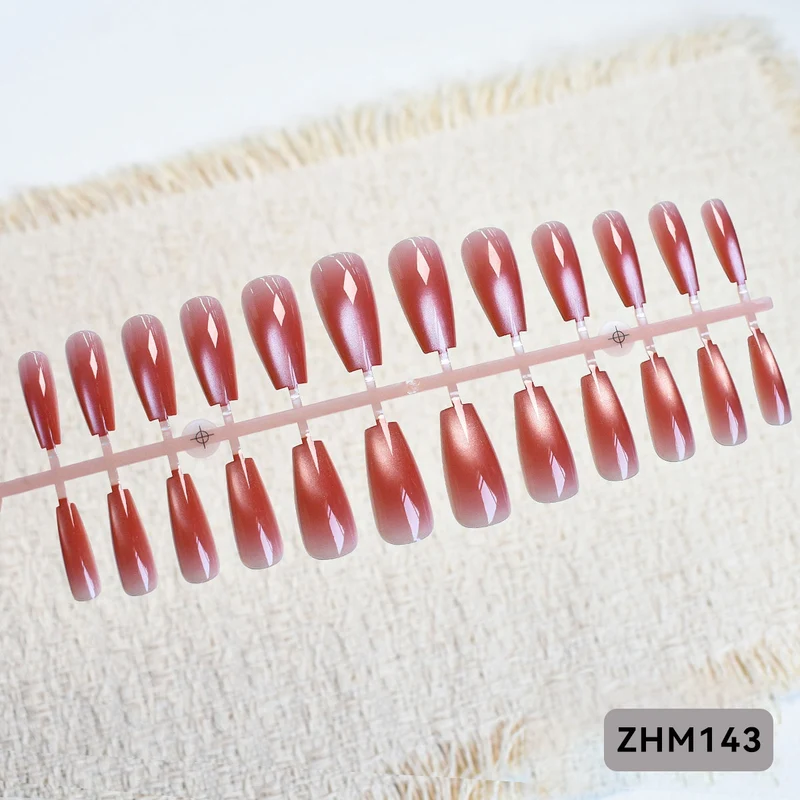 Press-On Nail Set Brehn