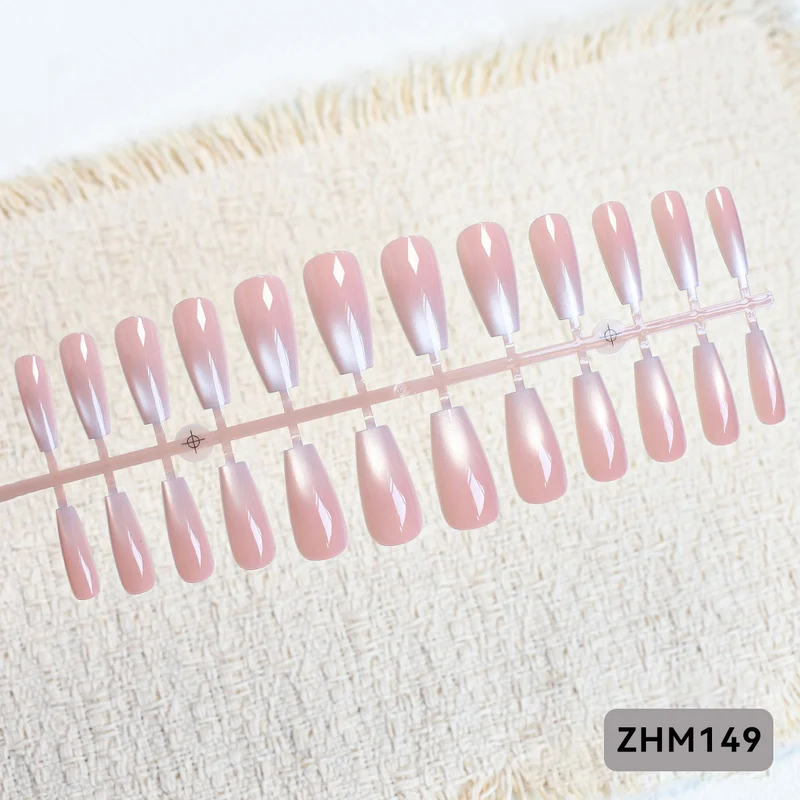 Press-On Nail Set Brehn