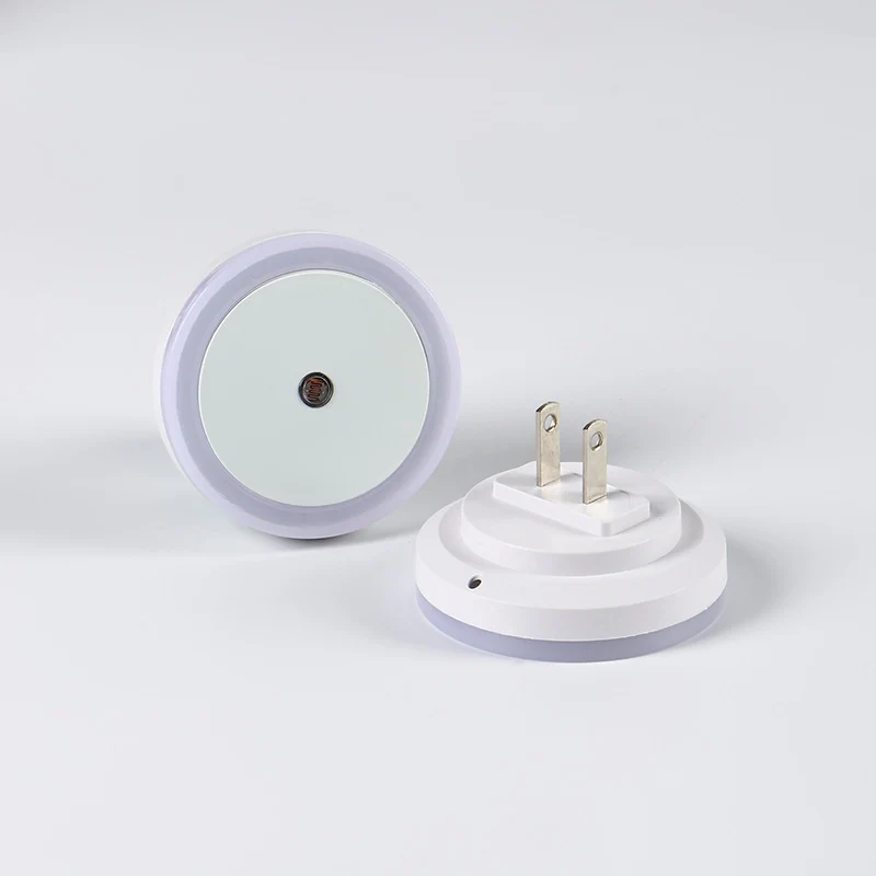Steckdosen-Nachtlicht mit Lichtsensor, LED
