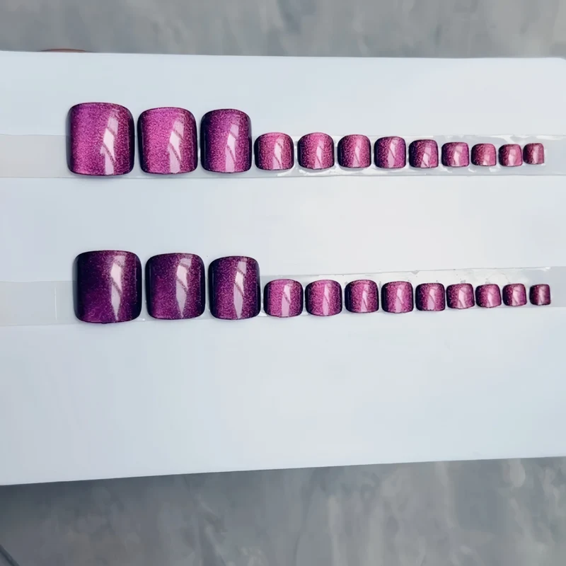 Iridescent Press-On Nail Kollektion Brehn