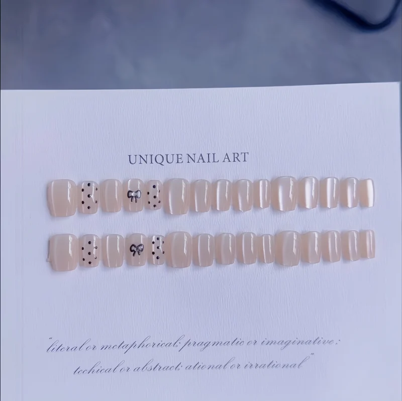 Handgemachtes Nail Set Brehn