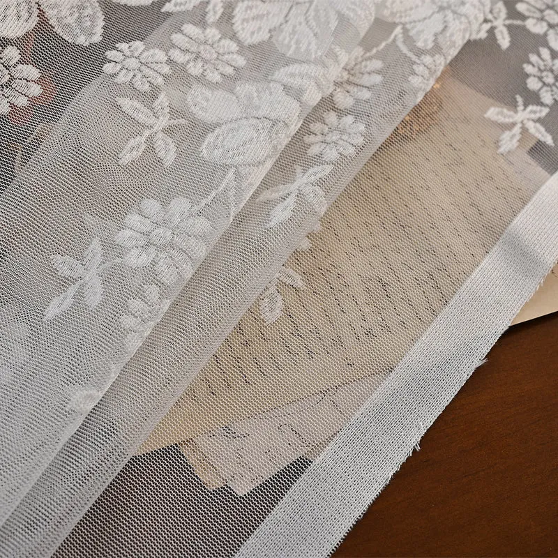 Spitzengardine mit Blumenmuster, 300×160 cm