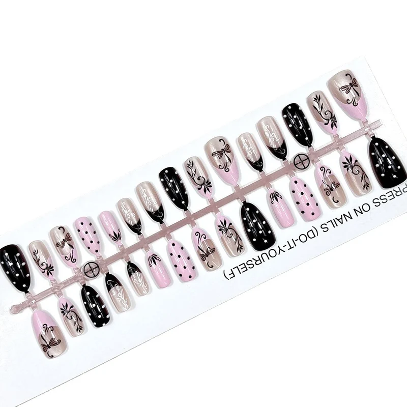 Premium Künstlerischer Press-On Nagel Set Brehn