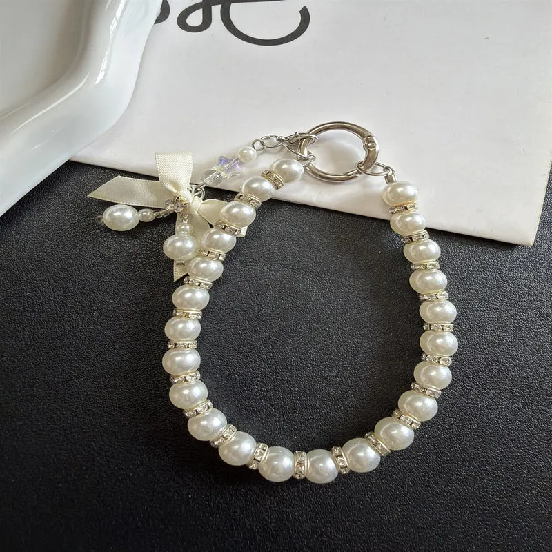 Elegante Perlen Charm Schlüsselanhänger Brehn