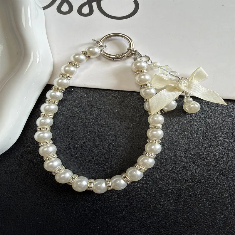Elegante Perlen Charm Schlüsselanhänger Brehn