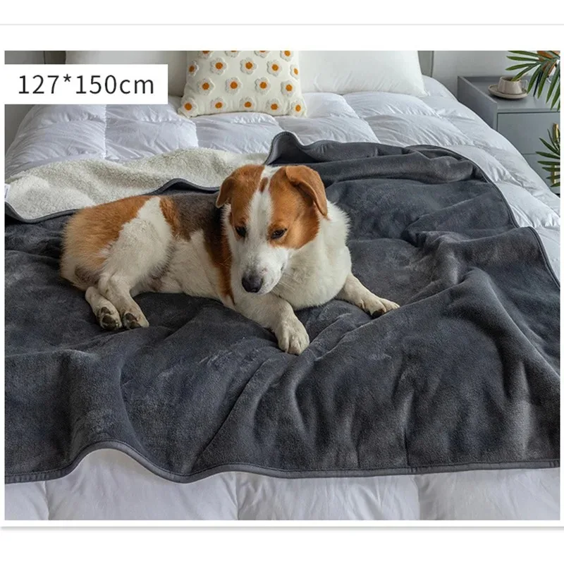 Skanto | PawProof Wasserdichte Haustierdecke | Für Hunde & Katzen | Gemütlich & strapazierfähig