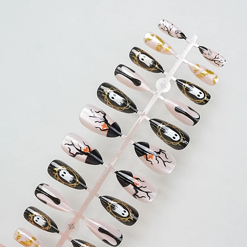 Halloween-inspirierte dekorative Press-on-Nagelset Brehn