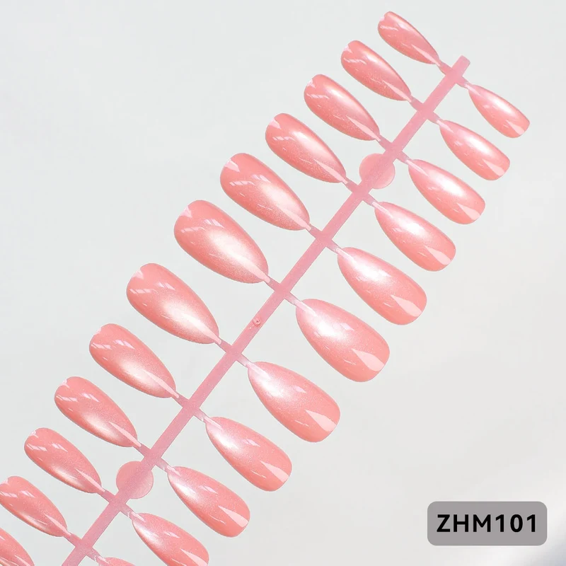 Glänzende Press-On Nagelspitzen Brehn