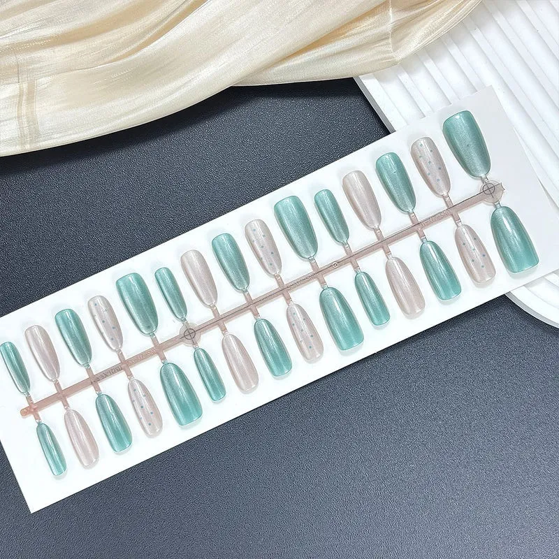 Glänzendes Gradient Press-On Nagel Set Brehn